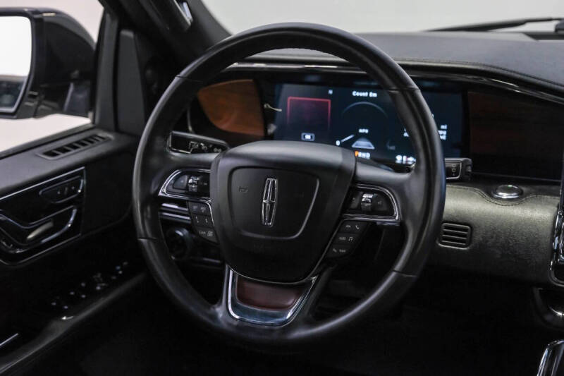 2018 Lincoln Navigator Select