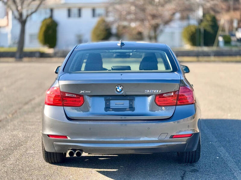 2015 BMW 3 Series 328i photo 7