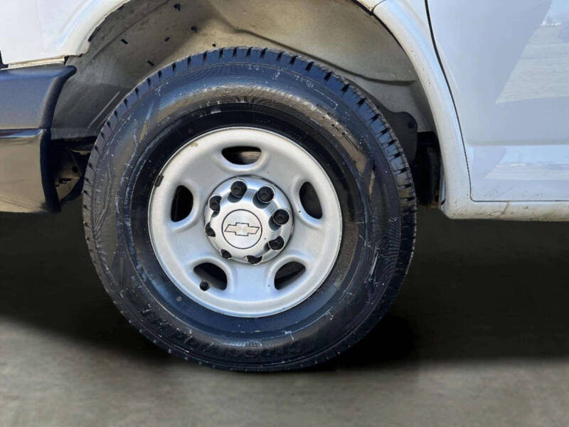 2016 Chevrolet Express 2500