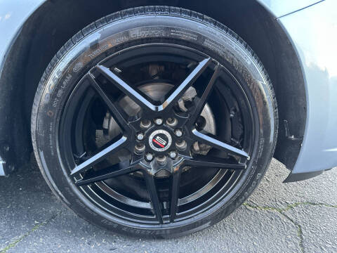 2018 Chevrolet Cruze LT Auto