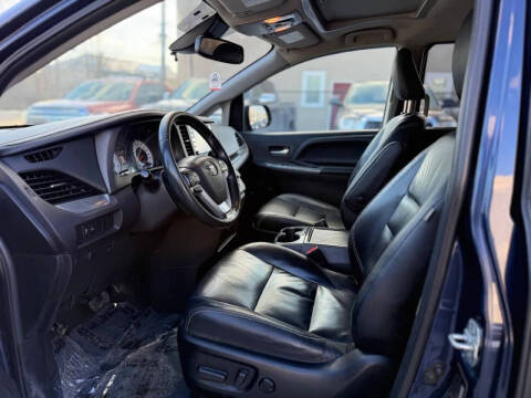 2019 Toyota Sienna SE Premium 7-Passenger