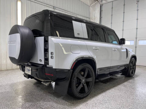 2022 Land Rover Defender 110 V8