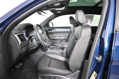 2023 Volkswagen Atlas Cross Sport V6 SEL R-Line Black 4Motion