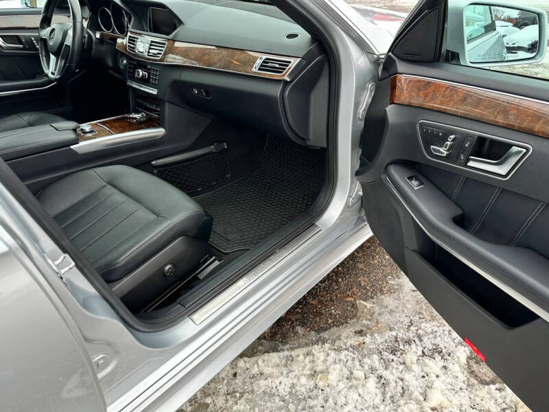 2014 Mercedes-Benz E-Class E 550 4MATIC