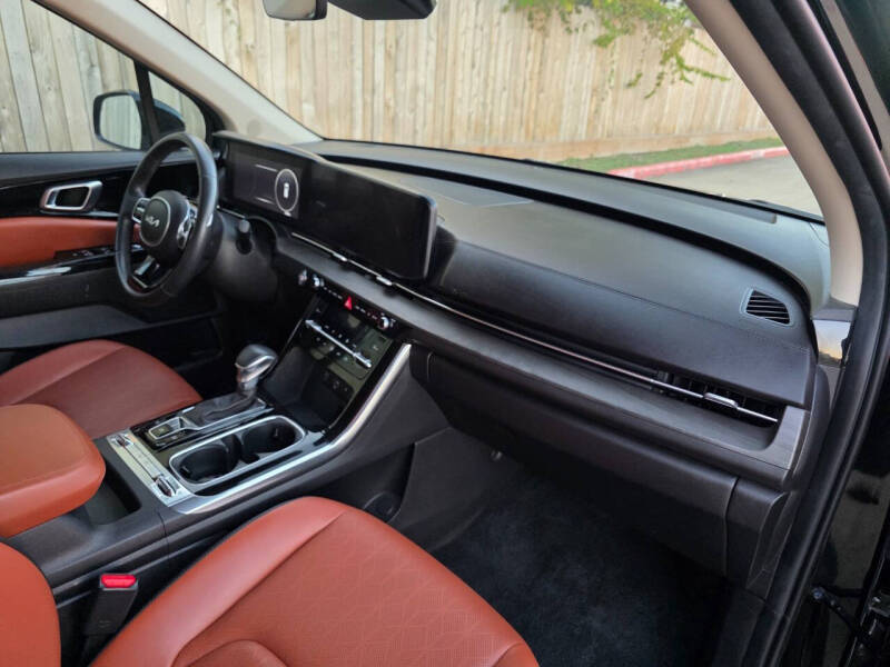 2023 Kia Carnival SX Prestige