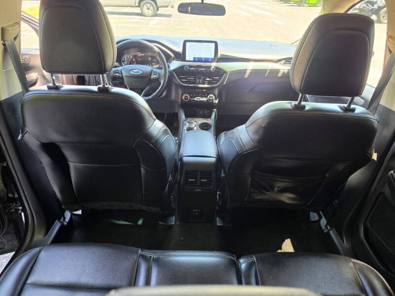 2020 Ford Escape SEL