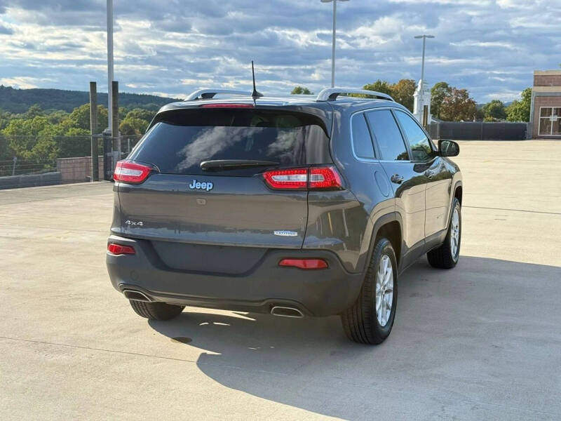 2018 Jeep Cherokee Latitude Plus