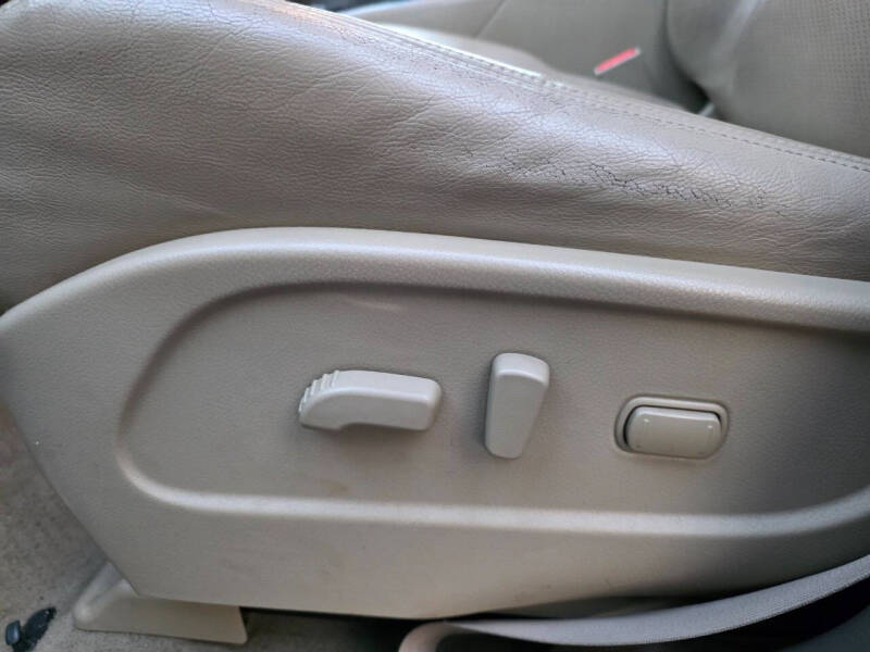 2010 Nissan Murano LE