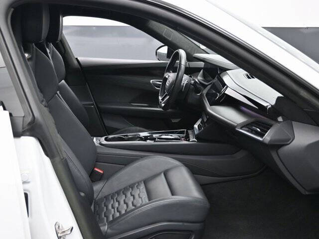 2023 Audi RS e-tron GT quattro