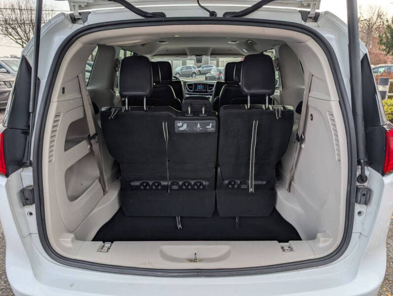 2018 Chrysler Pacifica Touring L