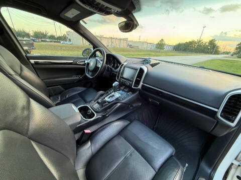 2012 Porsche Cayenne Tiptronic