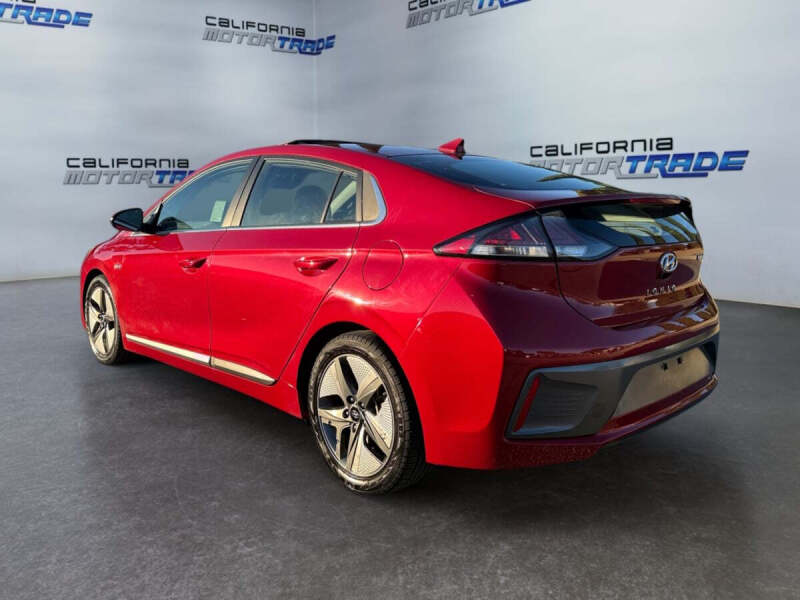2020 Hyundai Ioniq Hybrid SEL