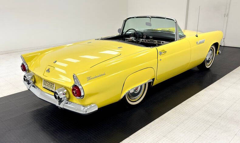 1955 Ford Thunderbird
