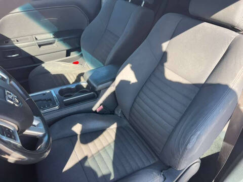 2012 Dodge Challenger SXT