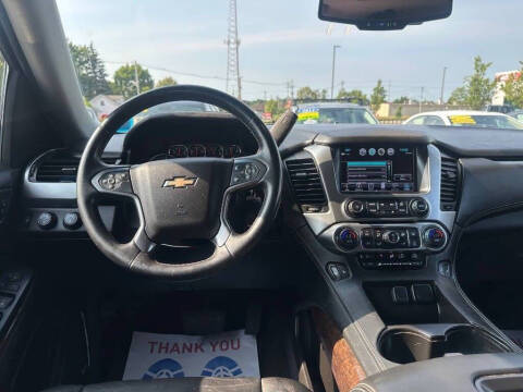 2017 Chevrolet Suburban LT