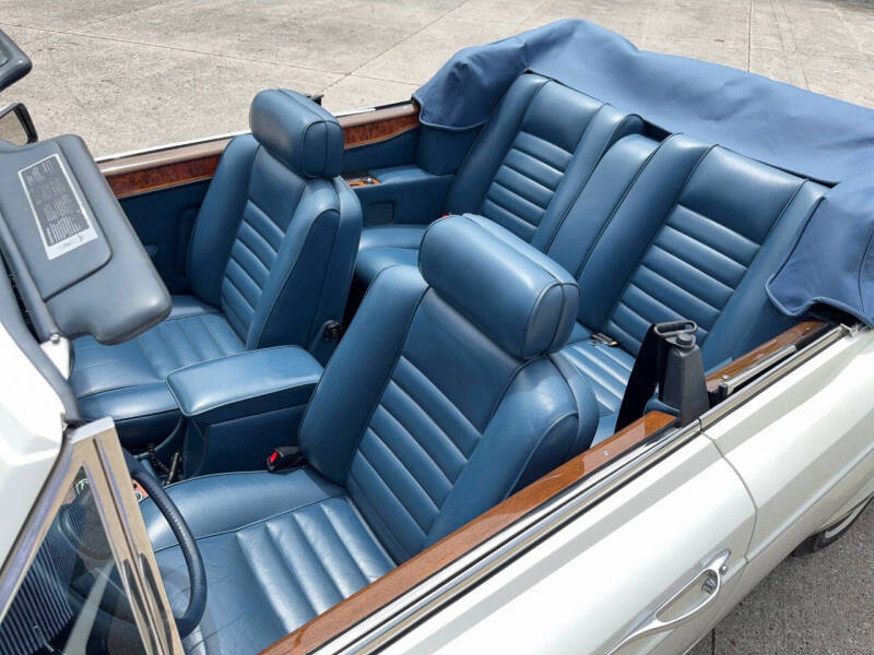 1989 Rolls-Royce Corniche