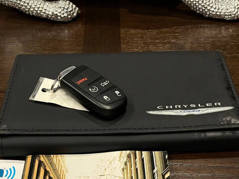 2014 Chrysler 300 C John Varvatos Limited Edition