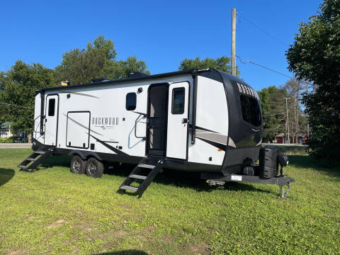 2023 SHOW PRICING!!! Forest River  Rockwood 2614BS for sale at McDowell RV Sales, Inc in North Branch MI