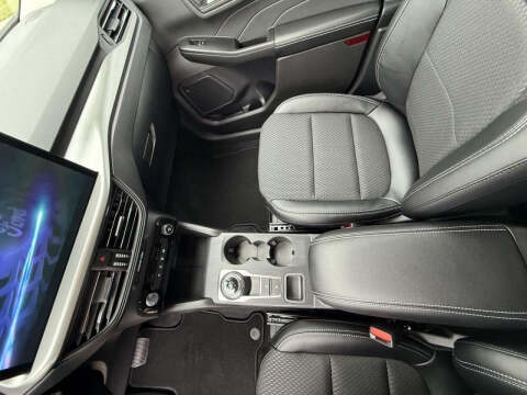 2025 Ford Escape Plug-In Hybrid PHEV