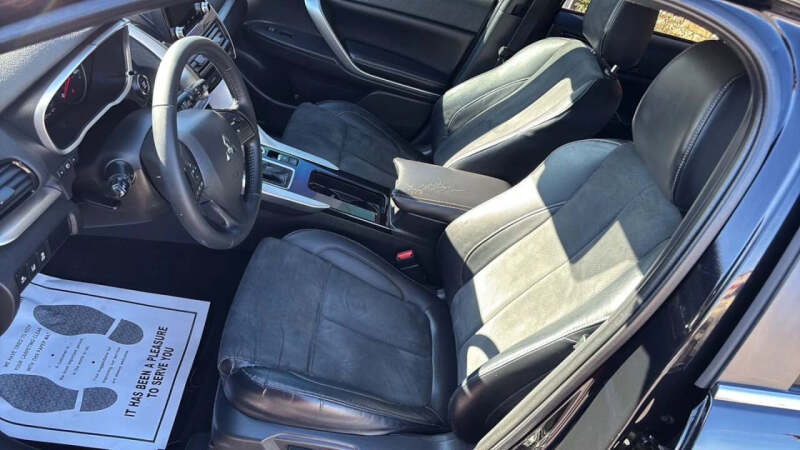 2022 Mitsubishi Eclipse Cross SE