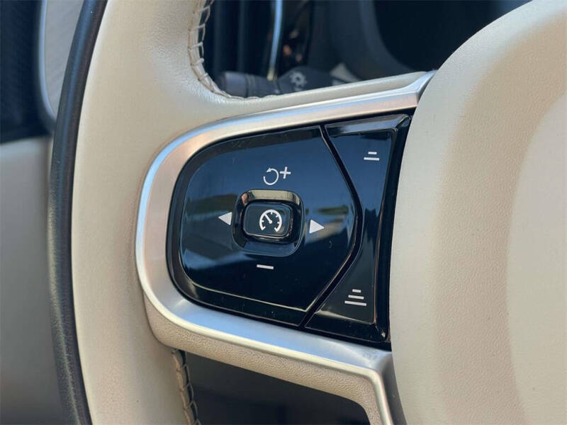 2020 Volvo XC60 T5 Inscription