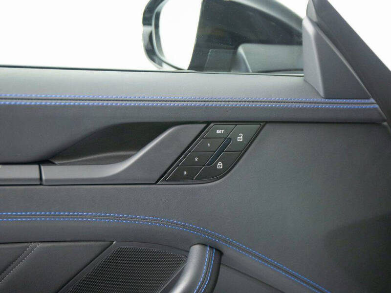 2025 Porsche 911 Carrera S