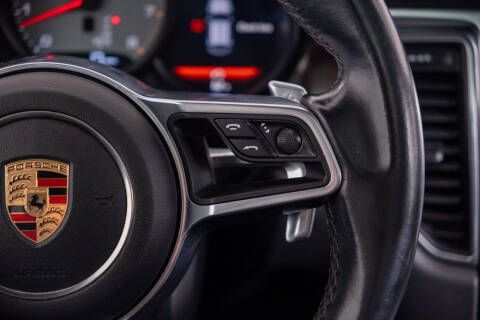 2017 Porsche Macan S