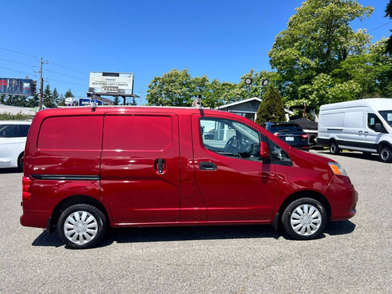 2020 Nissan NV200