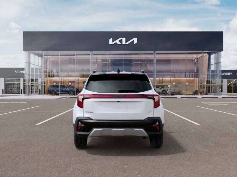 2025 Kia Seltos SX
