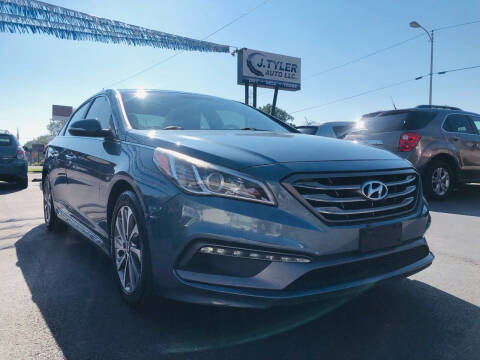 2015 Hyundai Sonata for sale at J. Tyler Auto LLC in Evansville IN