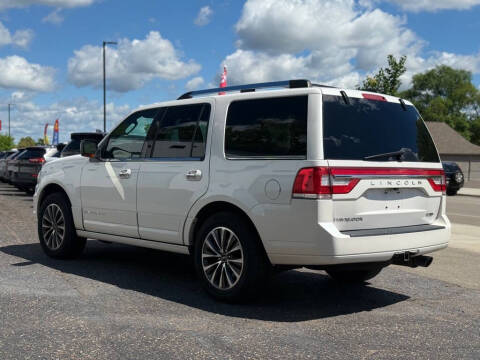 2016 Lincoln Navigator Select