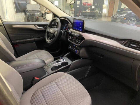 2021 Ford Escape SE