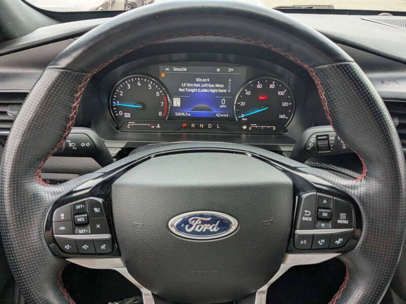 2022 Ford Explorer ST-Line