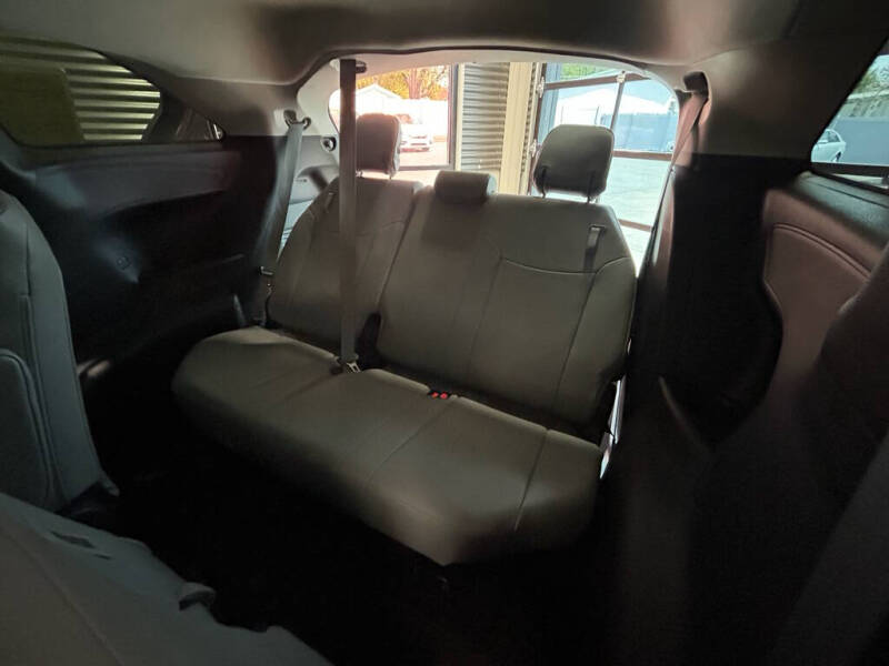 2025 Toyota Sienna