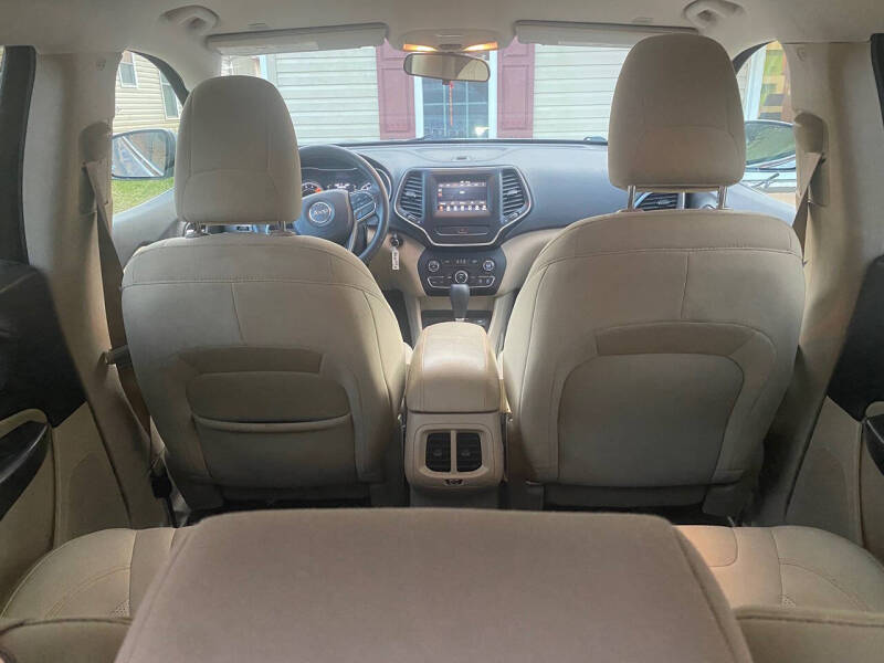 2019 Jeep Cherokee Altitude