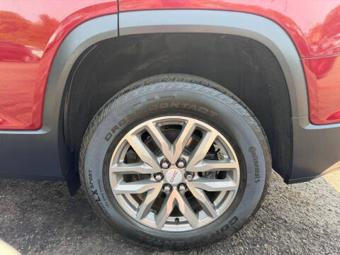 2017 GMC Acadia SLE-2