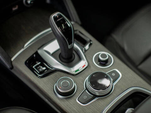 2022 Alfa Romeo Stelvio Ti
