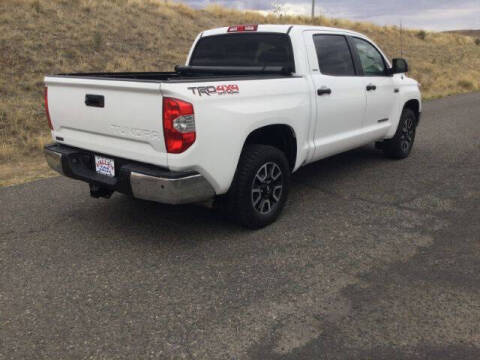 2018 Toyota Tundra SR5