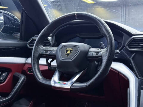 2019 Lamborghini Urus