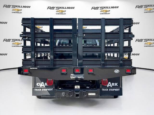 2024 Chevrolet Silverado MD