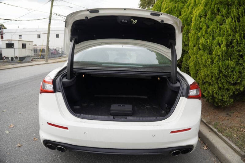 2020 Maserati Ghibli