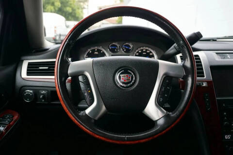 2010 Cadillac Escalade Premium