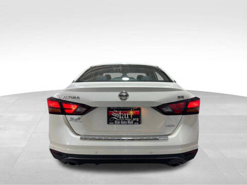 2021 Nissan Altima 2.5 SR