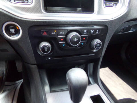 2014 Dodge Charger SE