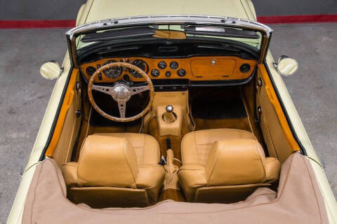 1971 Triumph FUEL INJECTED OVERDIVE TR6