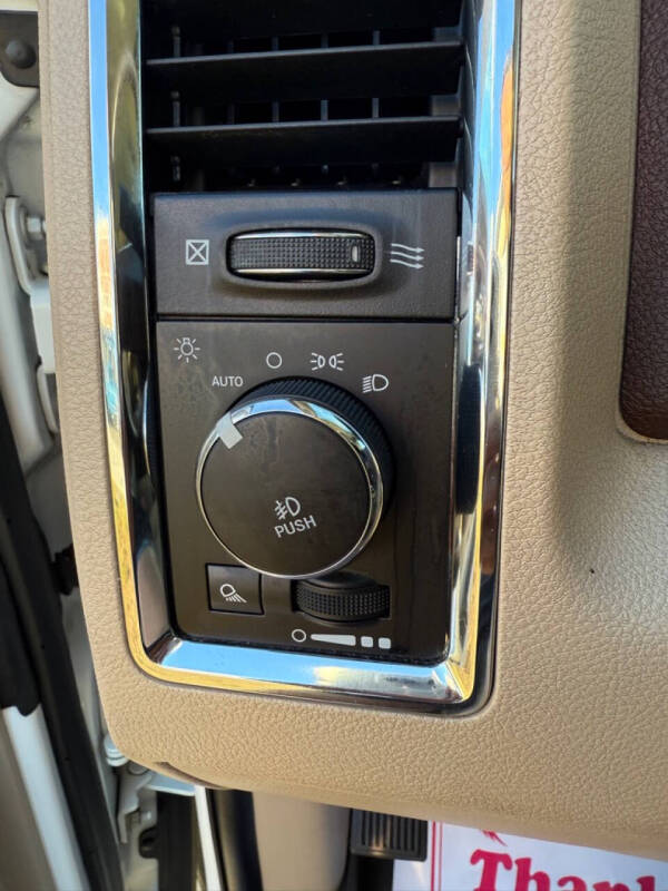 2017 RAM 1500 Laramie