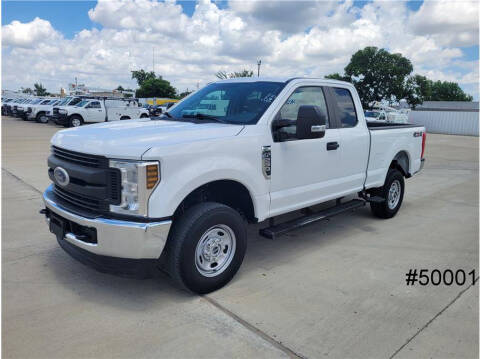 2019 Ford F-250 Super Duty for sale at CENTURY TRUCKS & VANS in Grand Prairie TX