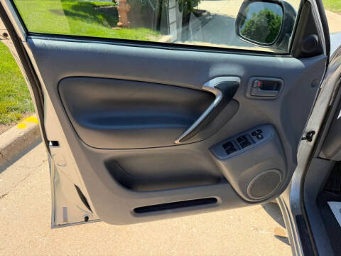 2003 Toyota RAV4