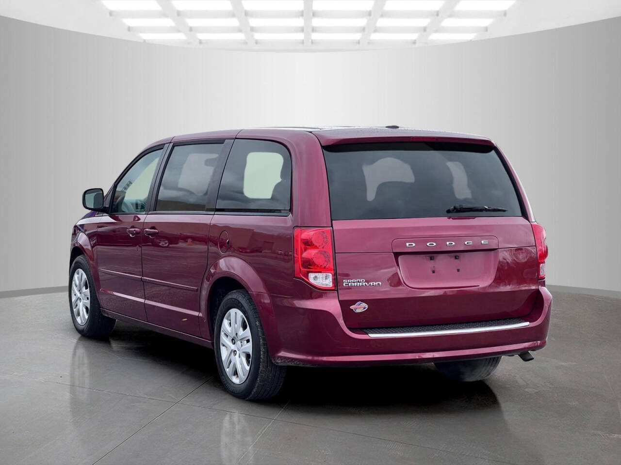 2015 Dodge Grand Caravan for sale at Used Cars Toledo in Oregon, OH