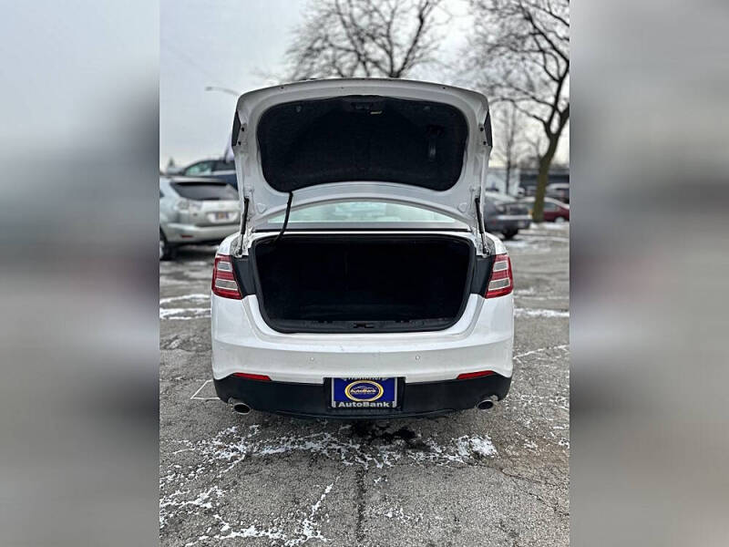 2013 Ford Taurus SEL